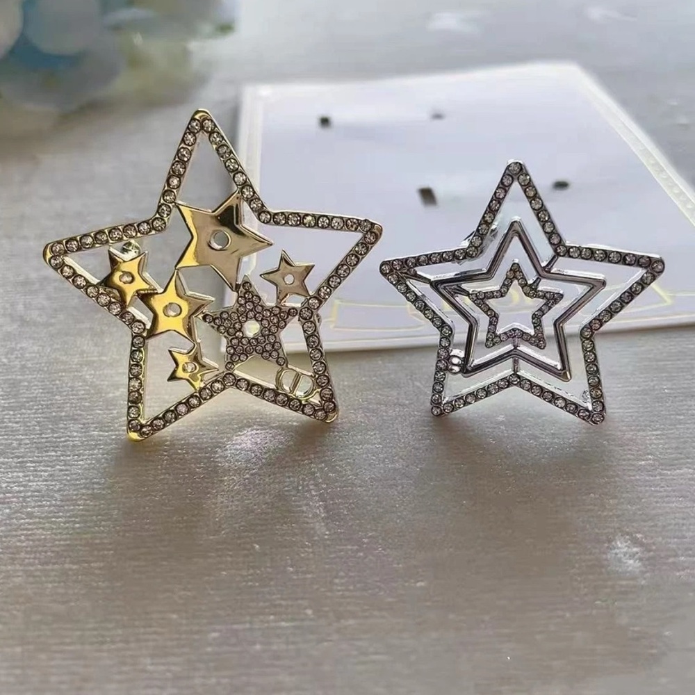 NIP 2 Piece Dior Star Hair Clips - Picture 2 of 5